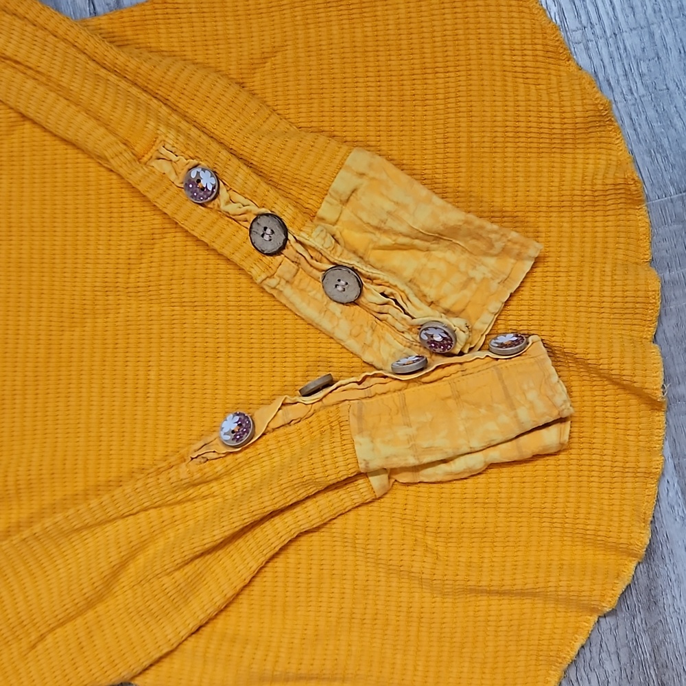 Fall Colored Sweater - Picture 2 of 3
